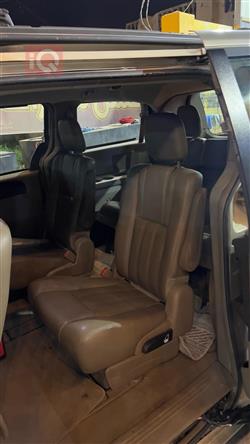 Chrysler Town and Country